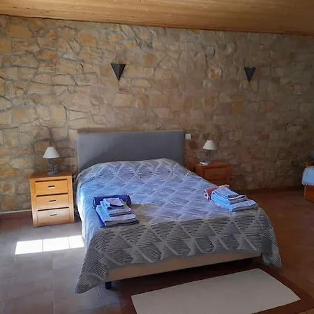 Quinta Do Pomarinho With Private Pool